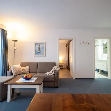 Hoppe 8 Modern Retreat * Westerland
